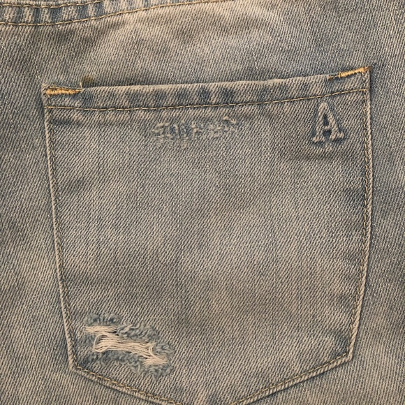 Articles of society, DENIM  DISTRESSED SHORTS - Picture 7 of 8